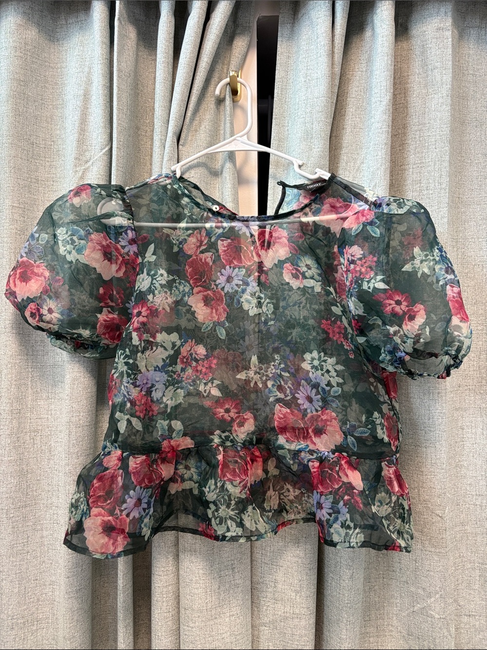Forever 21 Dark Green Floral Puff-Sleeve Organza Top